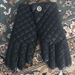 NWT Michael Kors Black Leather Gloves S-XL